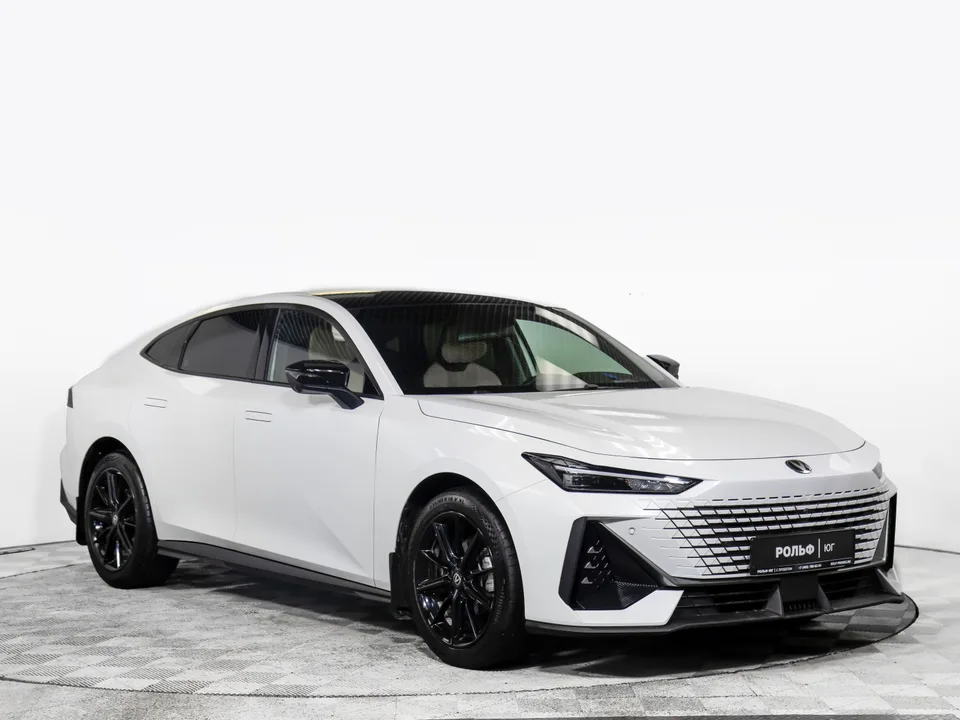 Changan UNI-V 2022 — миниатюра 2
