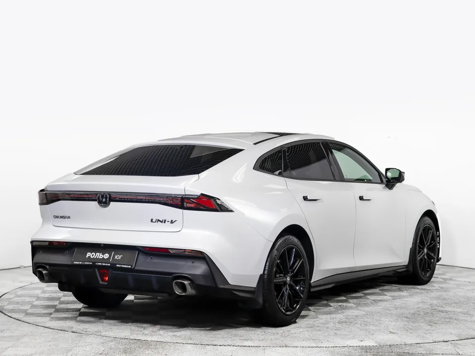 Changan UNI-V 2022 — миниатюра 4