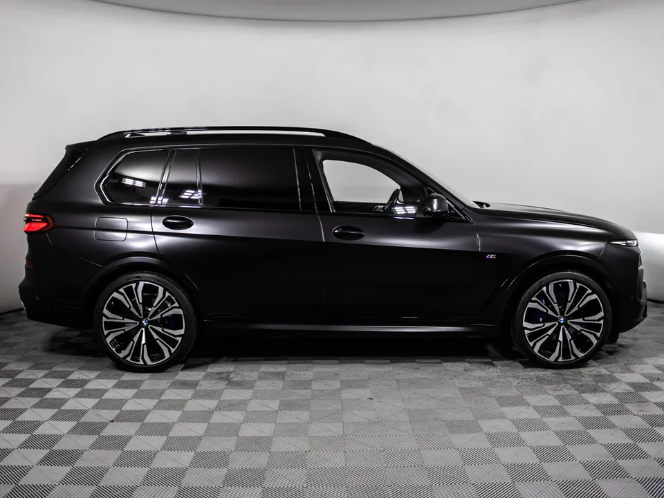 BMW X7 2023 — миниатюра 4