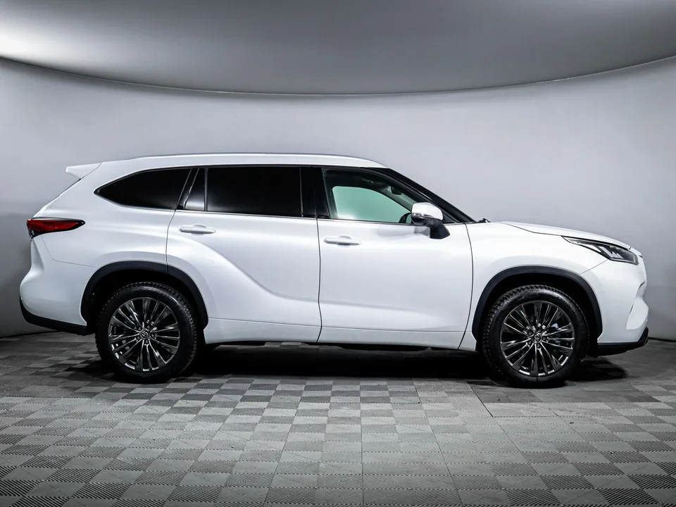 Toyota Highlander 2025 — миниатюра 4