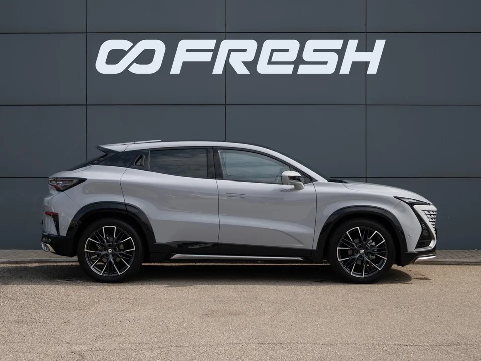 Changan UNI-T 2023 — миниатюра 4