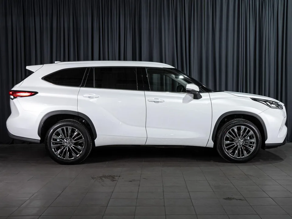 Toyota Highlander 2025 — миниатюра 5