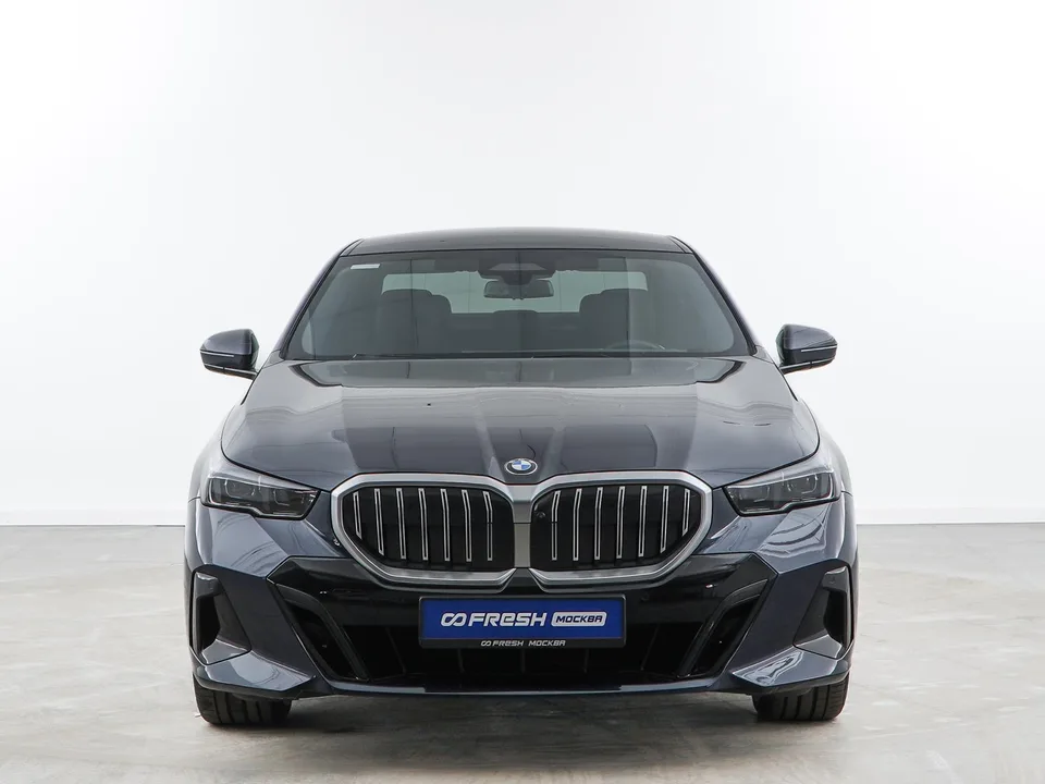 BMW 5 серия 2023 — миниатюра 3