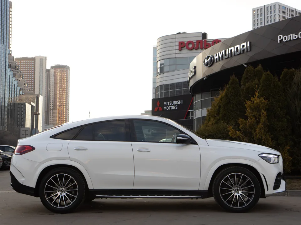 Mercedes-Benz GLE Coupe 2022 — миниатюра 3