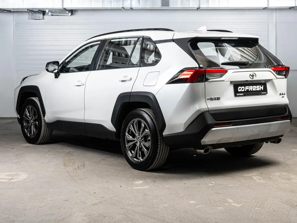 Toyota RAV4 2024 — миниатюра 2