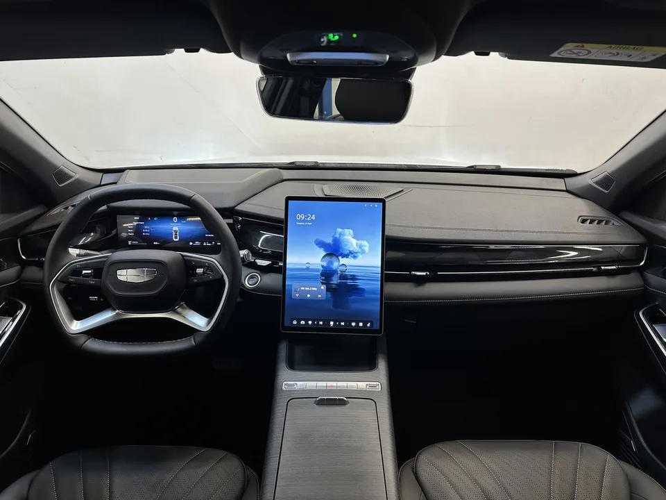 Geely Preface 2024 — миниатюра 5
