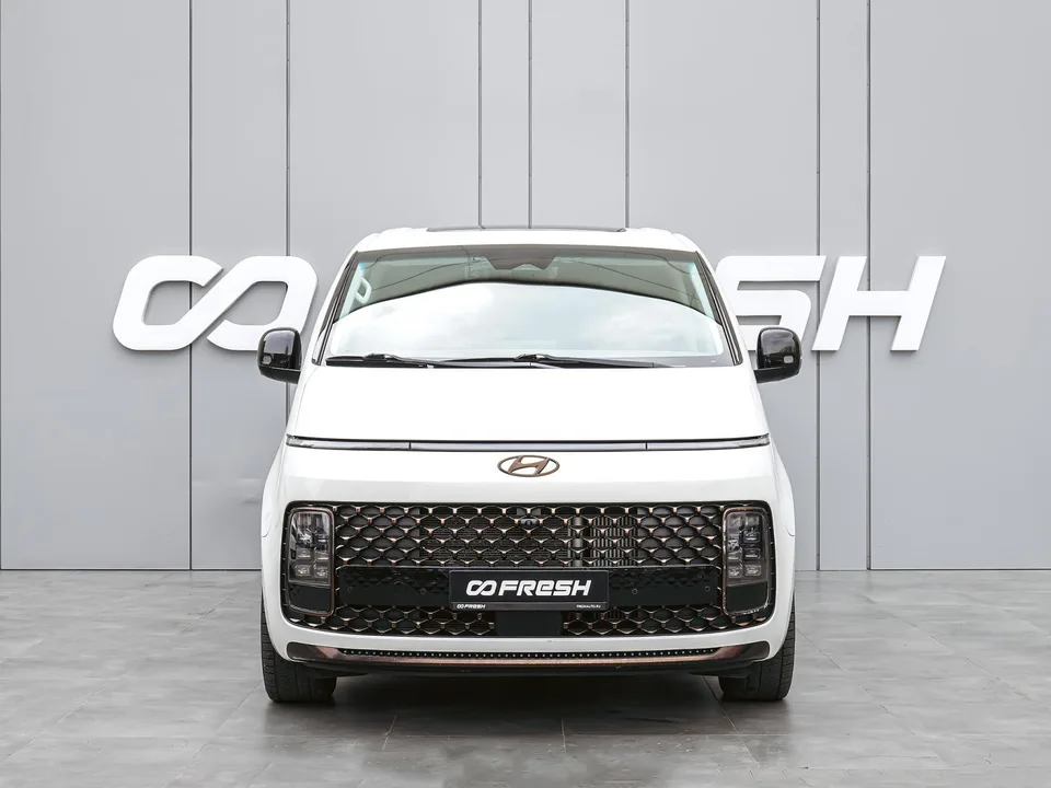 Hyundai Staria 2022 — миниатюра 3