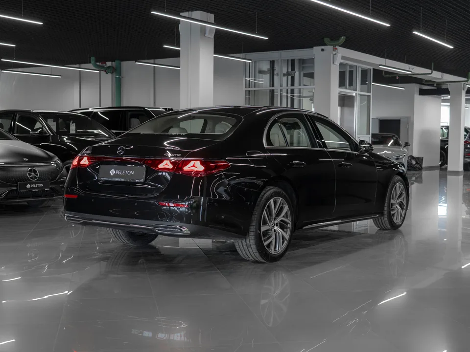 Mercedes-Benz E-Класс 2025 — миниатюра 5
