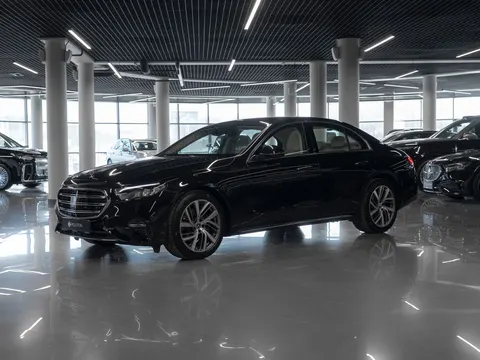 Mercedes-Benz E-Класс 2025 купить в Москве