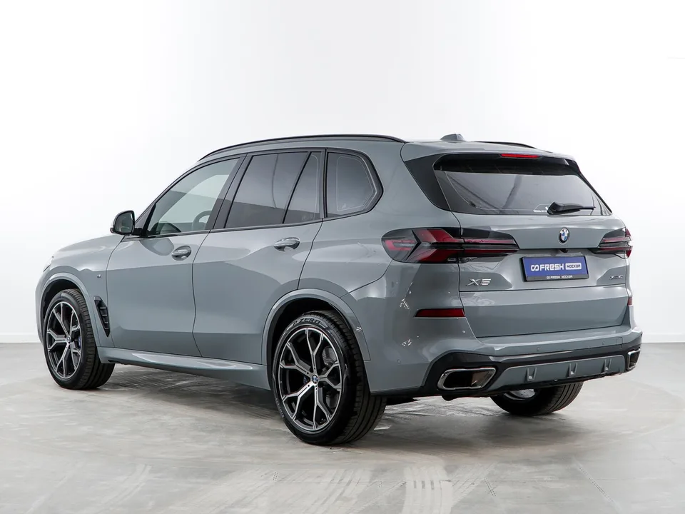 BMW X5 2023 — миниатюра 2
