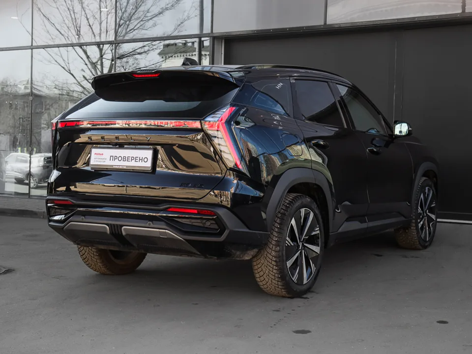 Geely Atlas 2023 — миниатюра 4