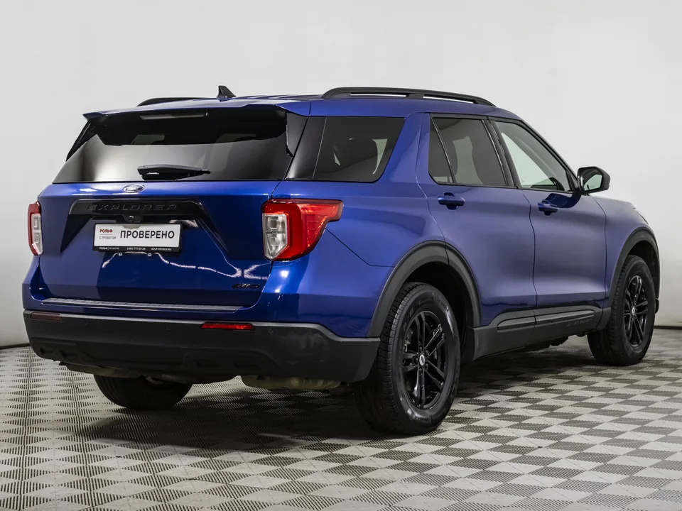 Ford Explorer 2022 — миниатюра 4