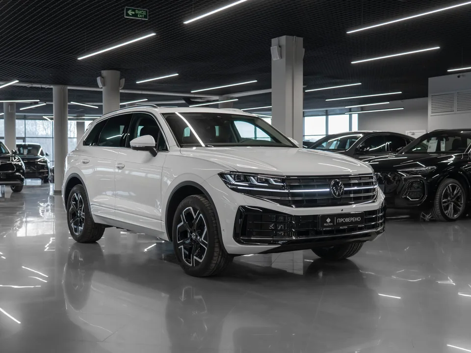 Volkswagen Touareg 2024 — миниатюра 2