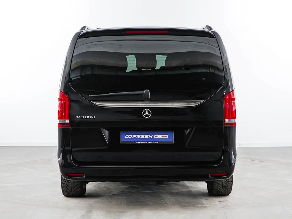 Mercedes-Benz V-Класс 2022 — миниатюра 4