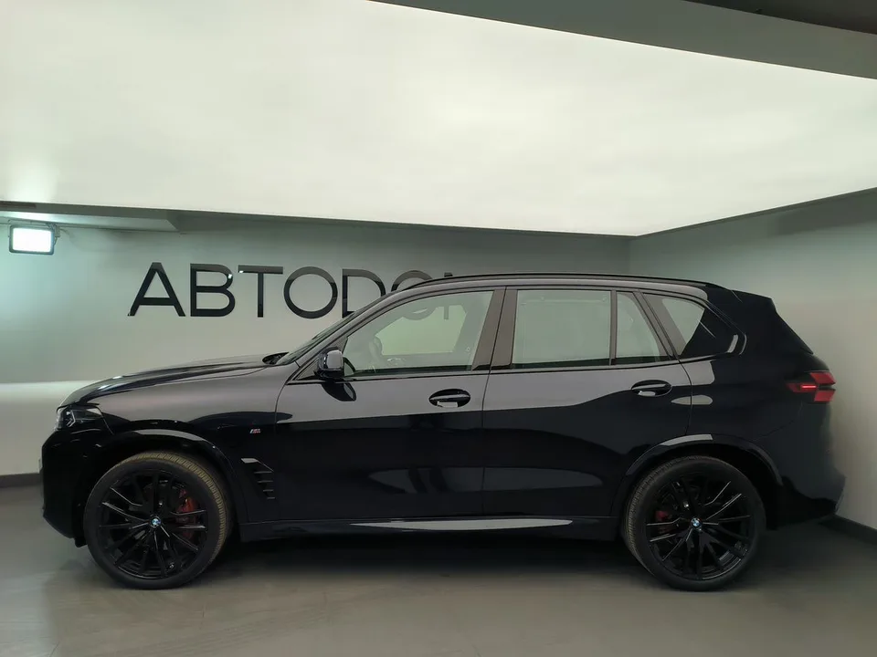BMW X5 2025 — миниатюра 2
