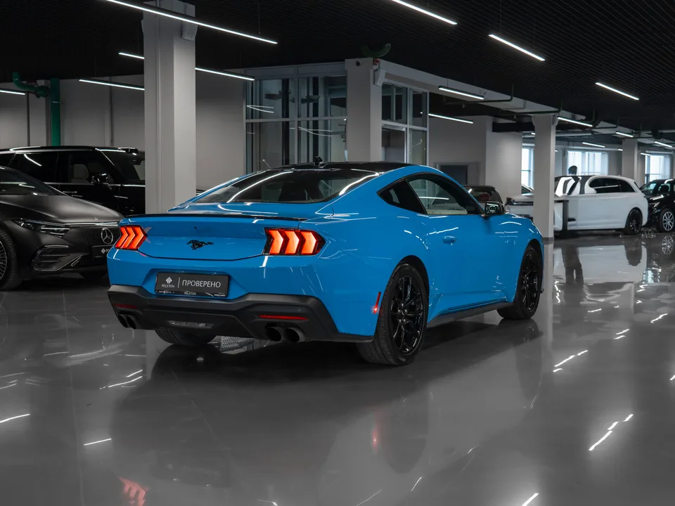 Ford Mustang 2023 — миниатюра 5
