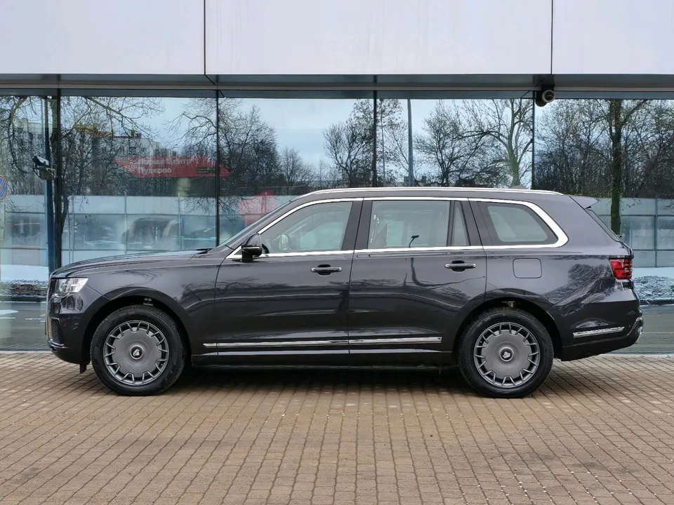 Aurus Komendant 2024 — миниатюра 3