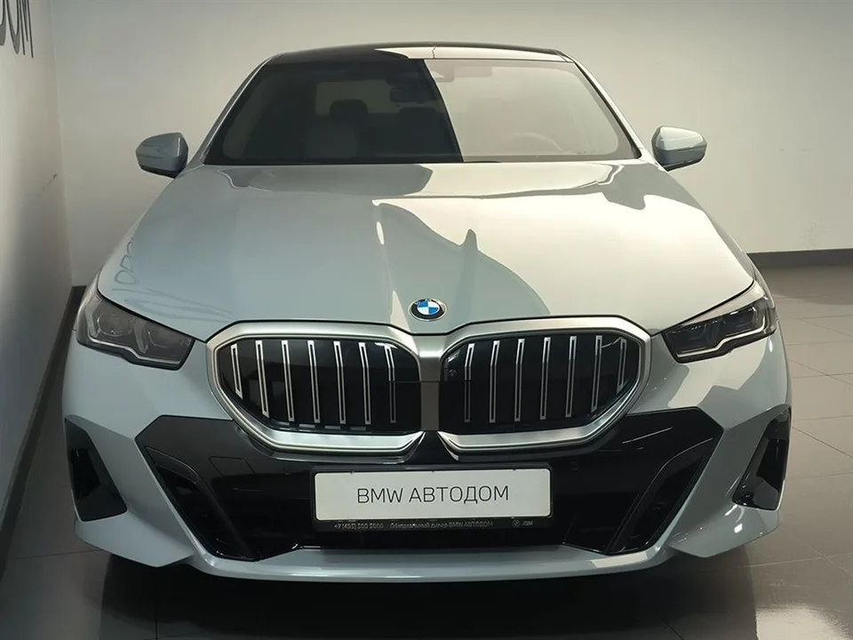 BMW 5 серия 2025 — миниатюра 4