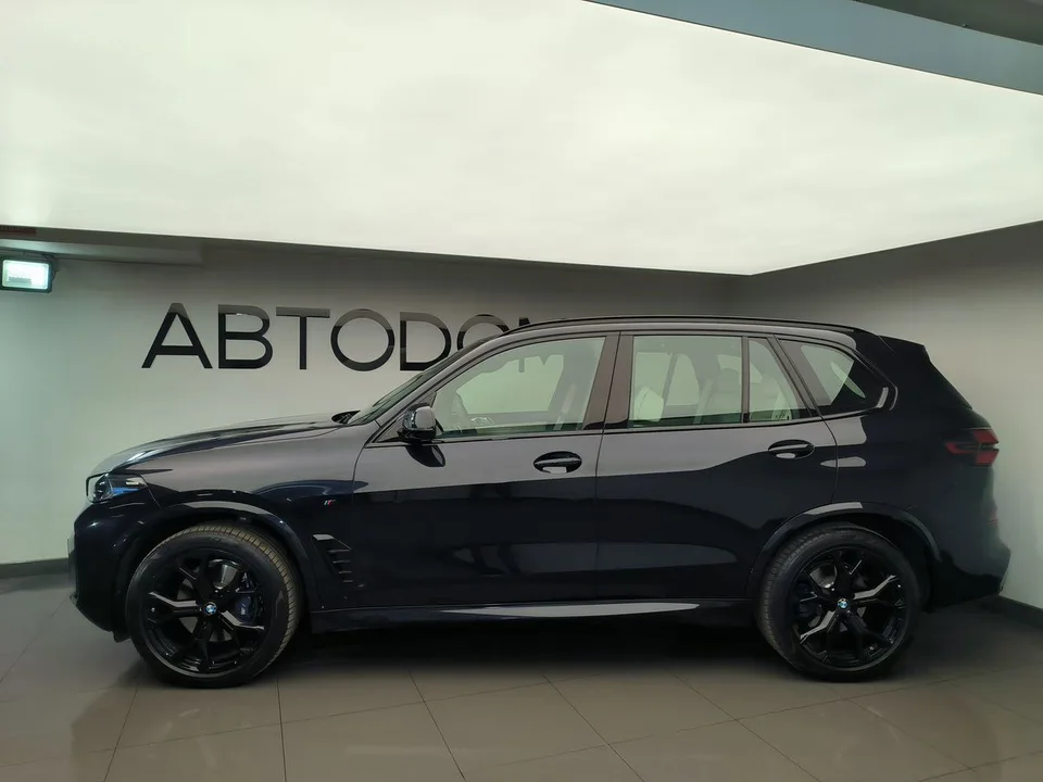 BMW X5 2025 — миниатюра 2