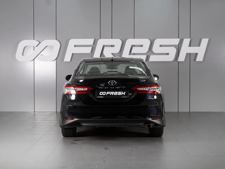 Toyota Camry 2022 — миниатюра 4