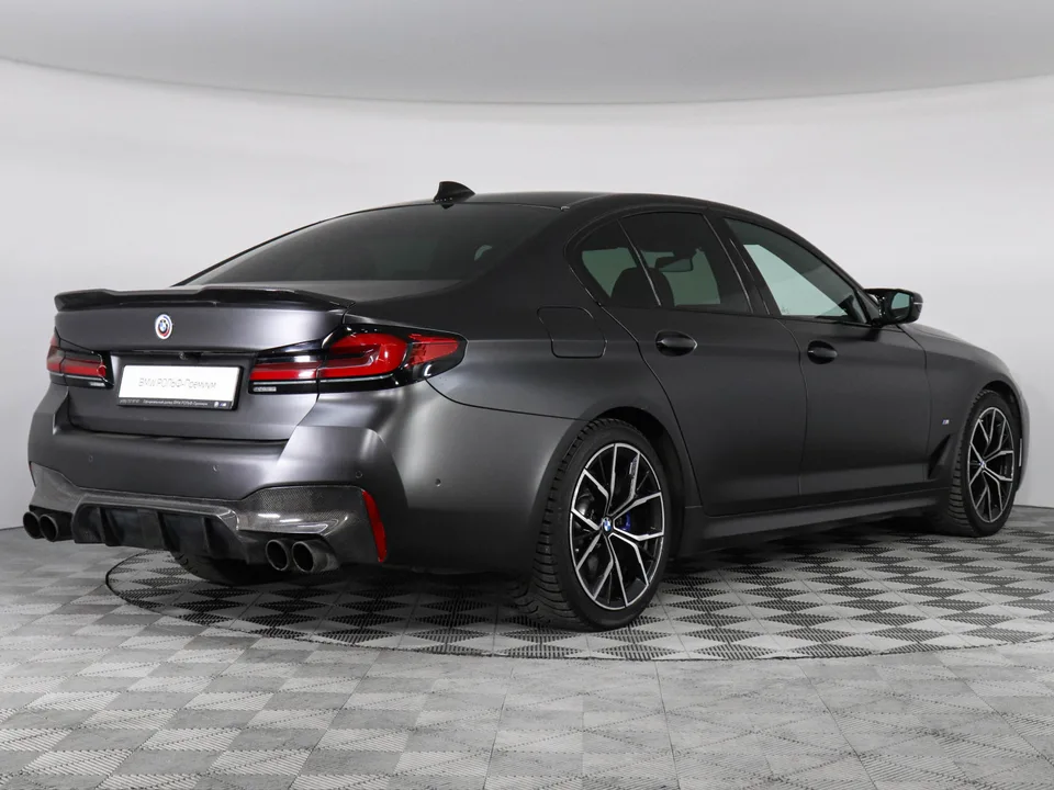 BMW 5 серия 2023 — миниатюра 2