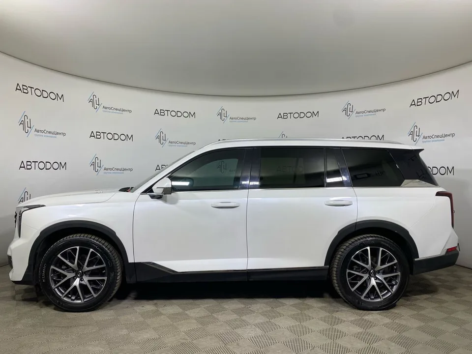 GAC Trumpchi GS8 2023 — миниатюра 2