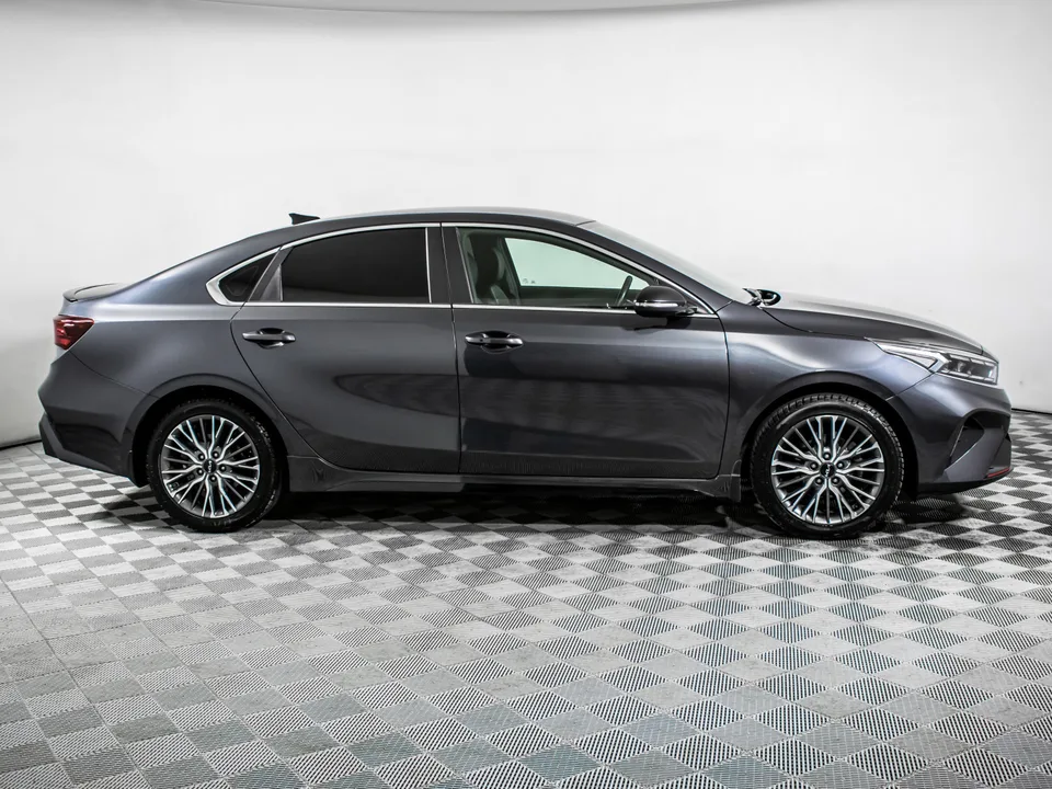 Kia Cerato 2022 — миниатюра 4