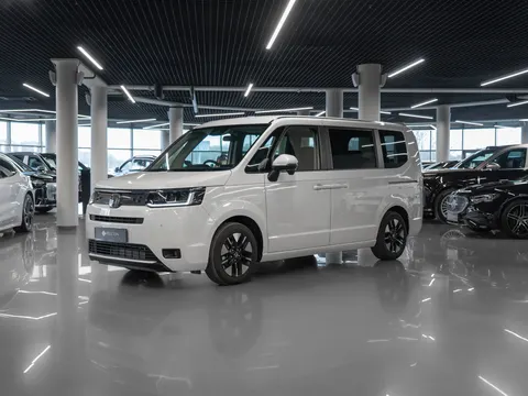 Honda Stepwgn 2023 купить в Москве