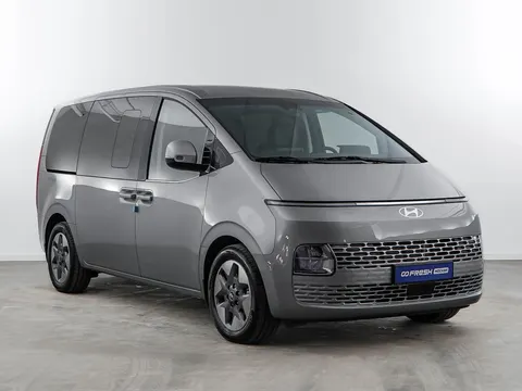 Hyundai Staria 2025 купить в Москве