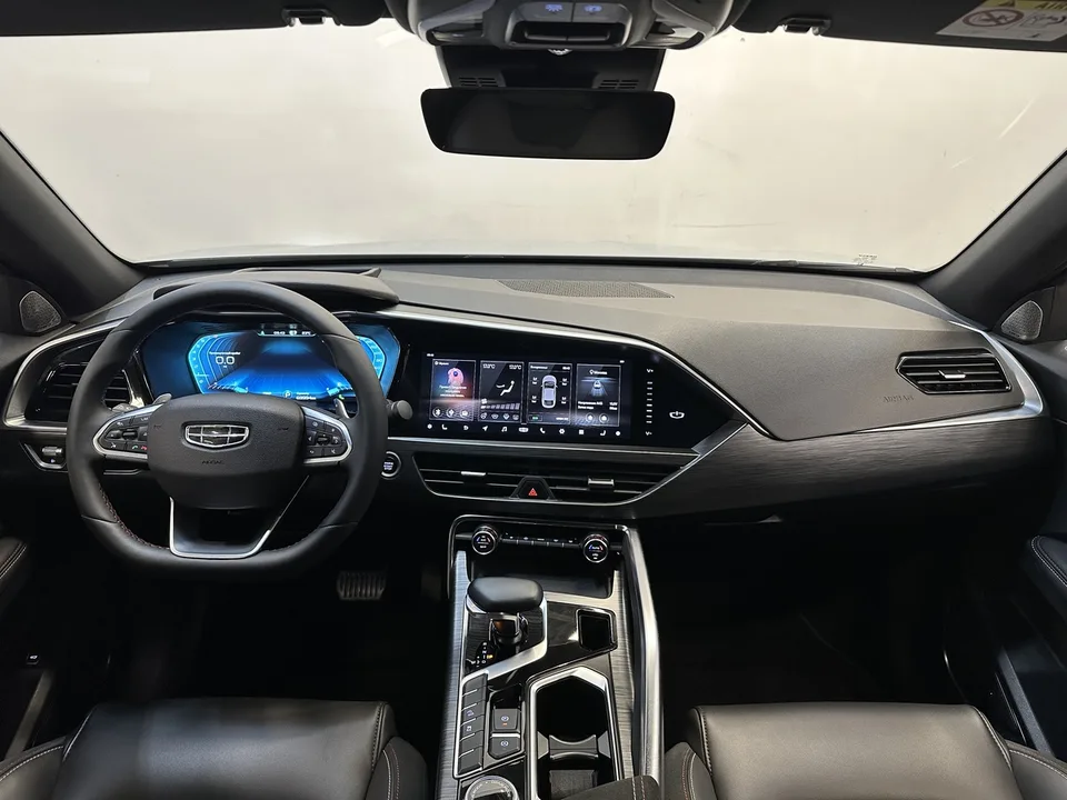 Geely Tugella 2023 — миниатюра 5