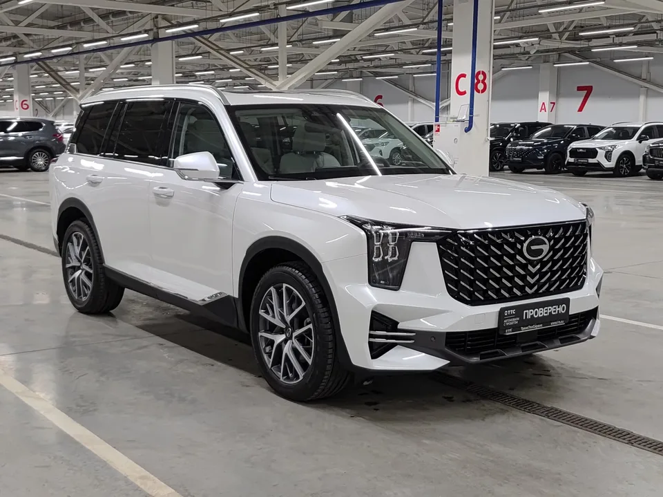 GAC Trumpchi GS8 2023 — миниатюра 3