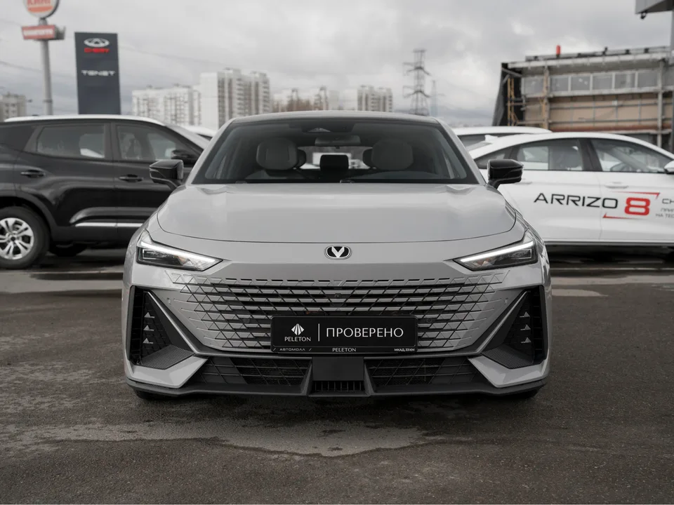 Changan UNI-V 2023 — миниатюра 3