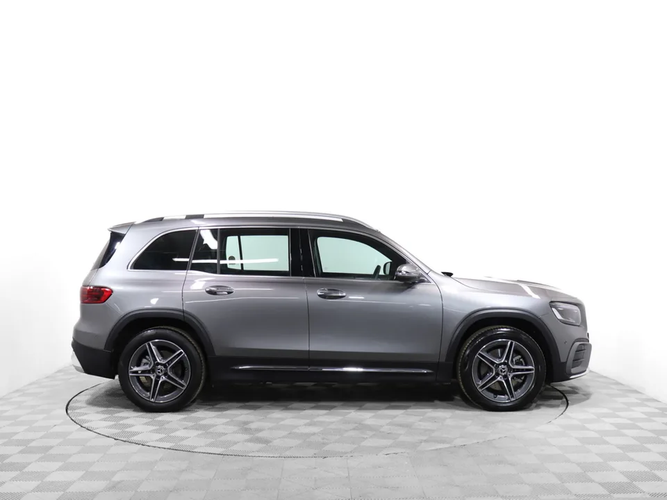 Mercedes-Benz GLB-Class 2024 — миниатюра 4