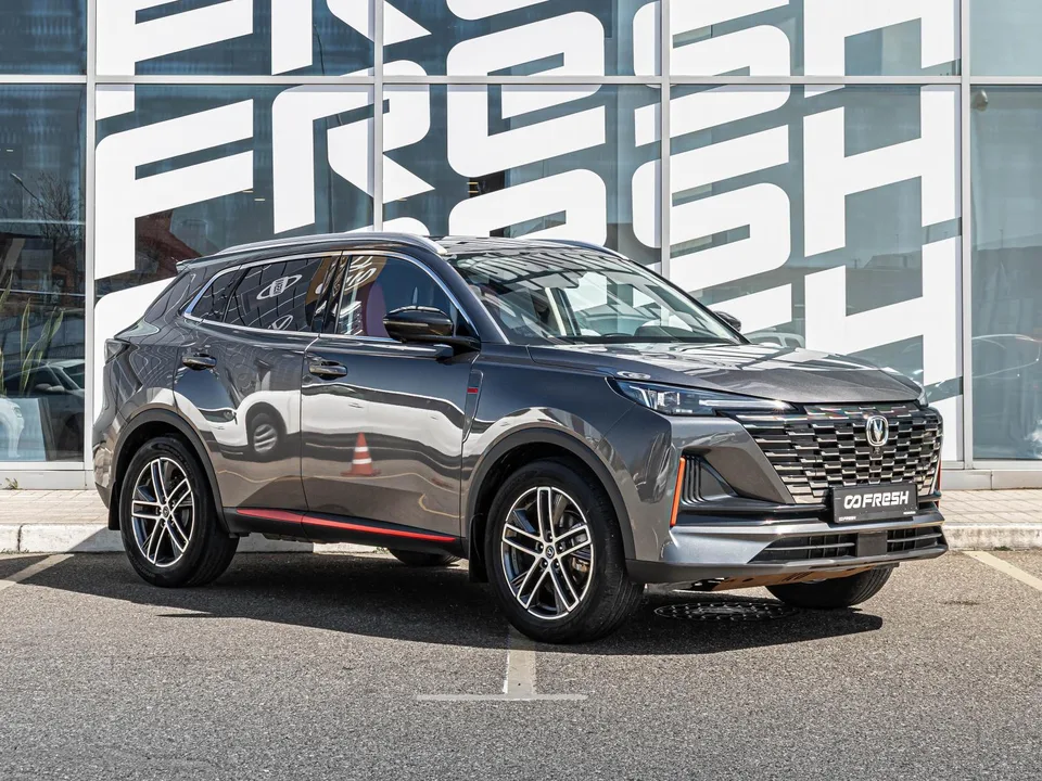 Changan CS55 Plus 2023 — фото 1, купить с доставкой в Москву