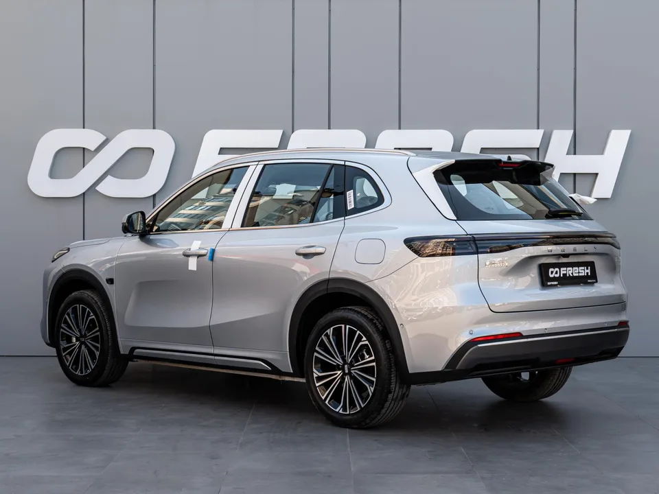 Geely Galaxy Starship 7 2025 — миниатюра 2