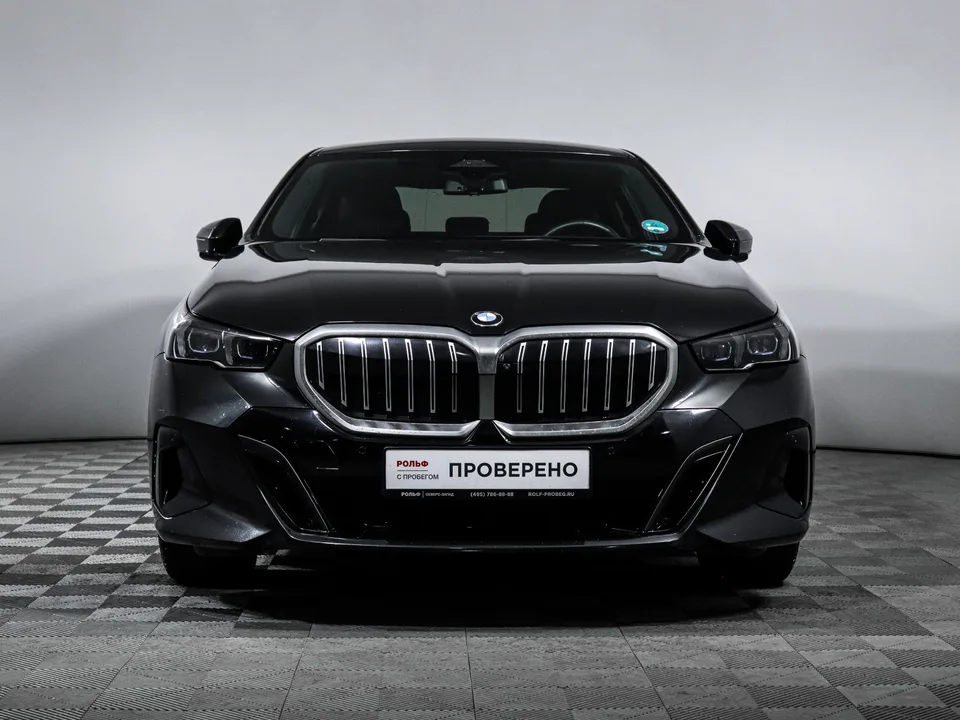 BMW 5 Series 2023 — миниатюра 2