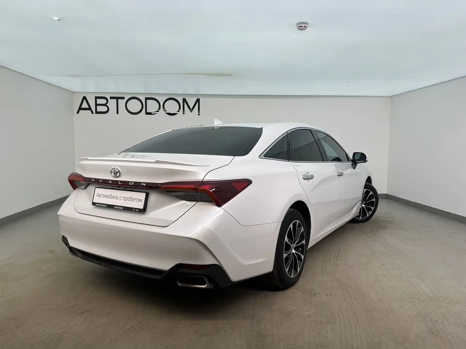 Toyota Avalon 2022 — миниатюра 4