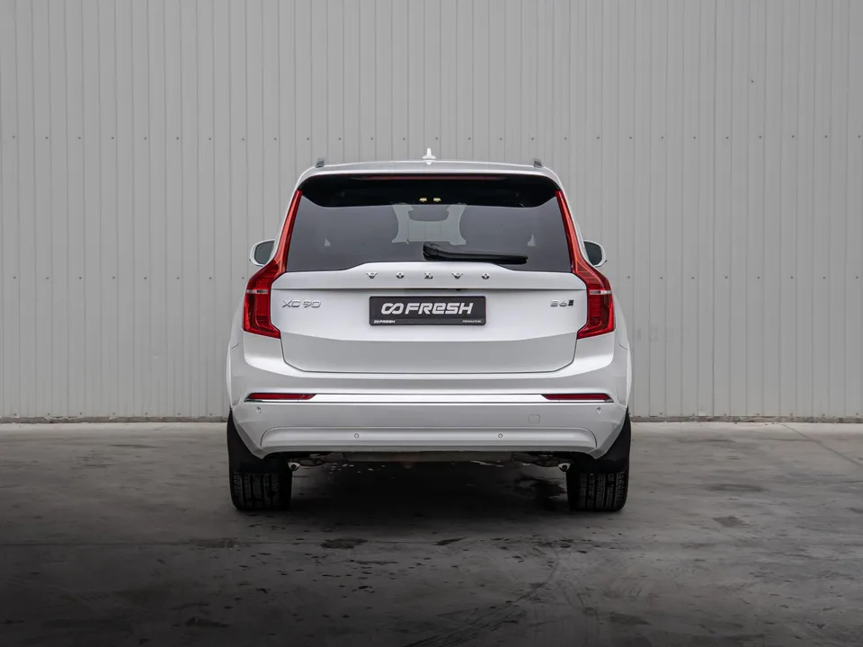 Volvo XC90 2023 — миниатюра 4