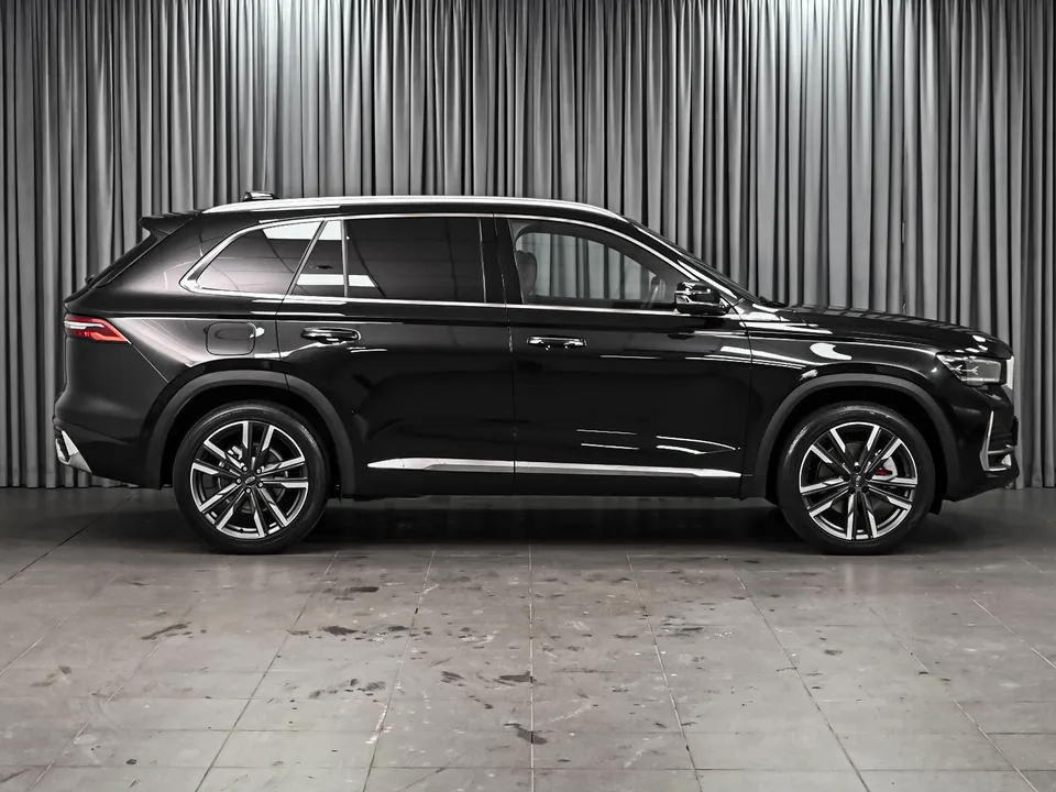 Geely Monjaro 2023 — миниатюра 5