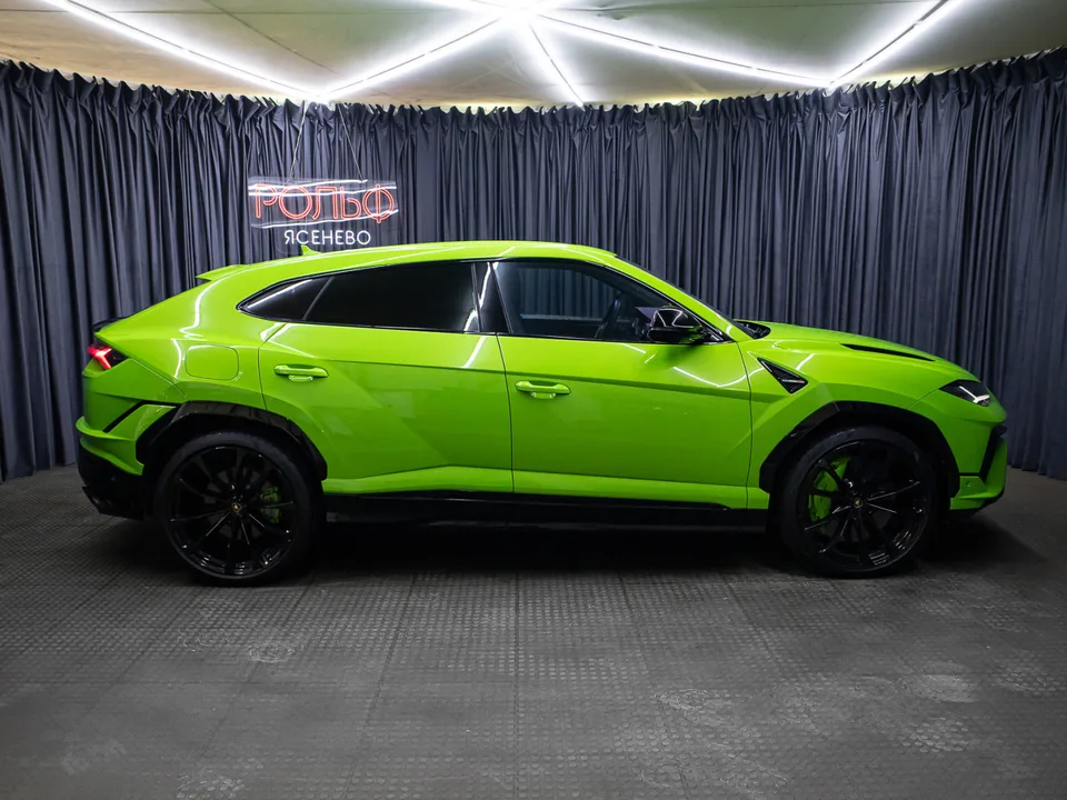 Lamborghini Urus 2023 — миниатюра 4