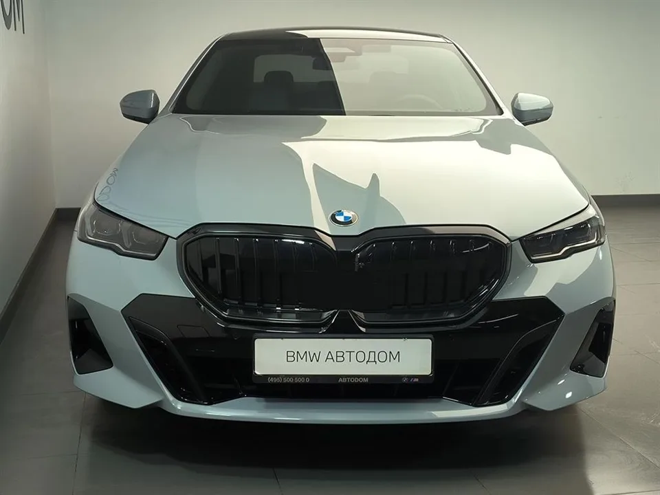 BMW 5 серия 2025 — миниатюра 3