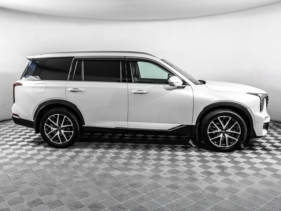 GAC Trumpchi GS8 2023 — миниатюра 4