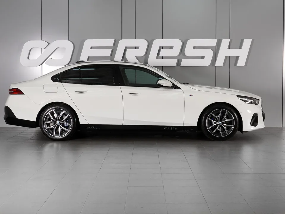 BMW 5 Series 2024 — миниатюра 5
