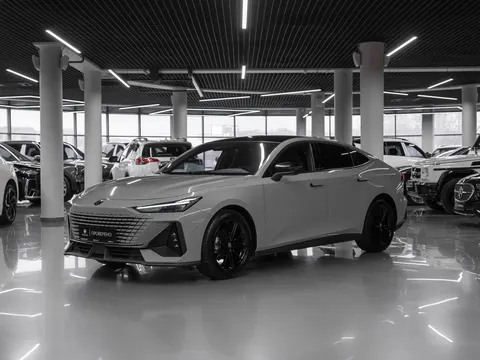 Changan UNI-V 2023 купить в Москве