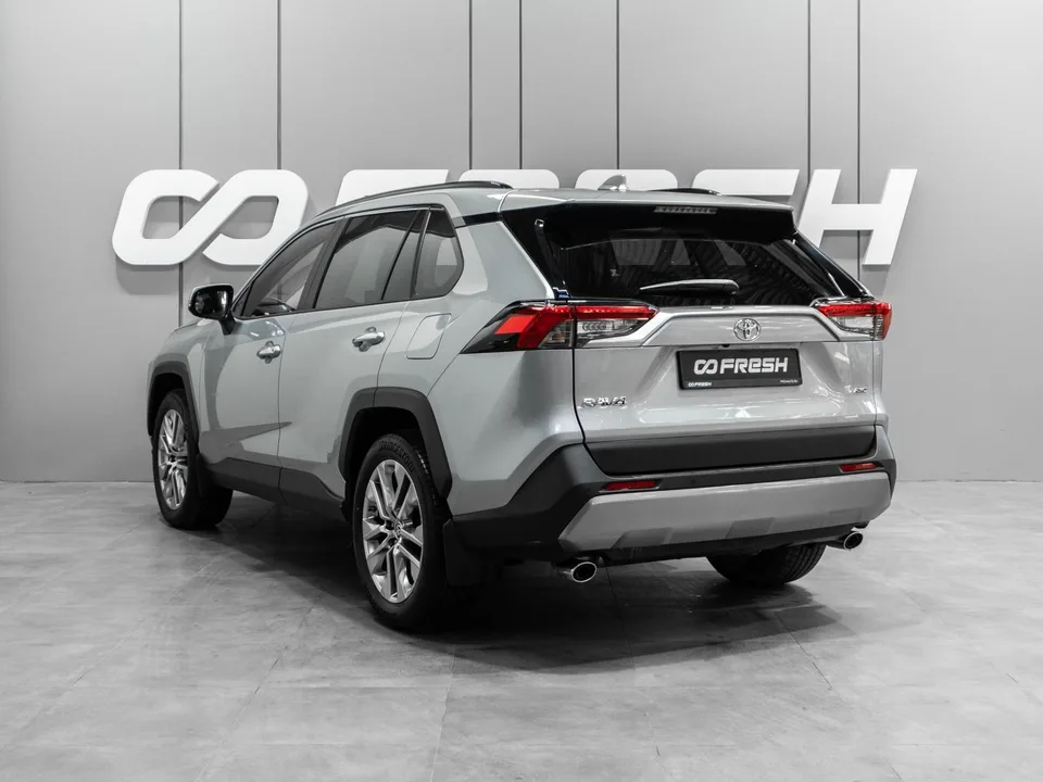 Toyota RAV4 2023 — миниатюра 2