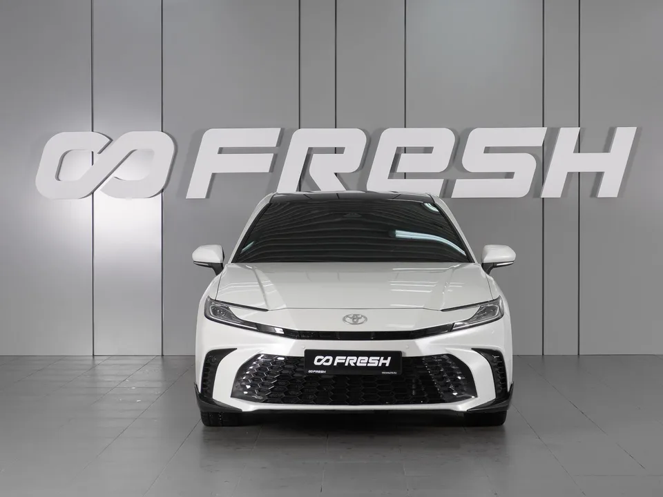 Toyota Camry 2024 — миниатюра 3