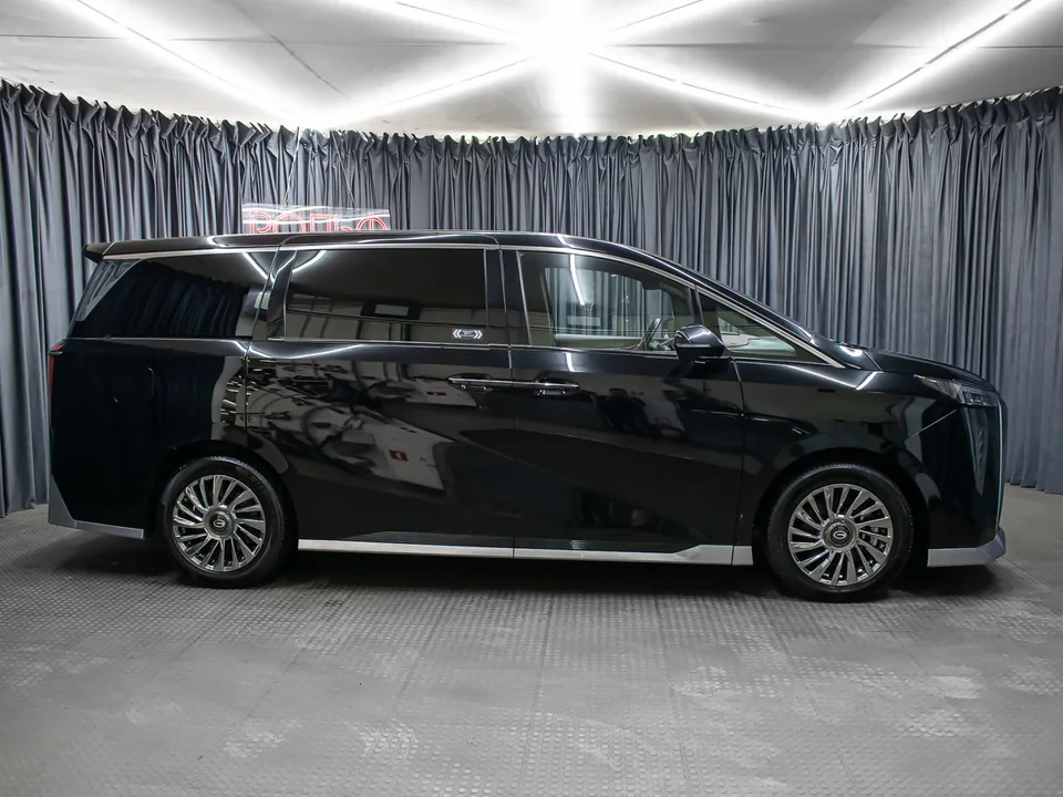GAC Trumpchi M8 2023 — миниатюра 4