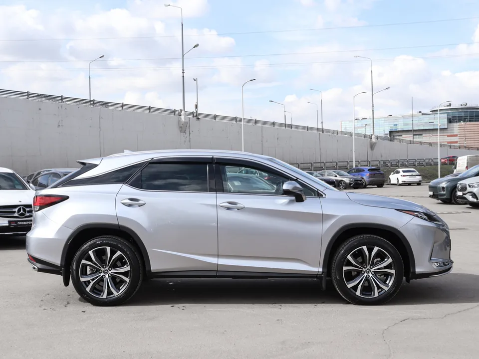 Lexus RX 2022 — миниатюра 4
