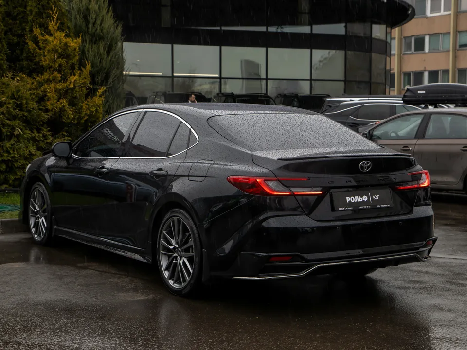 Toyota Camry 2024 — миниатюра 5