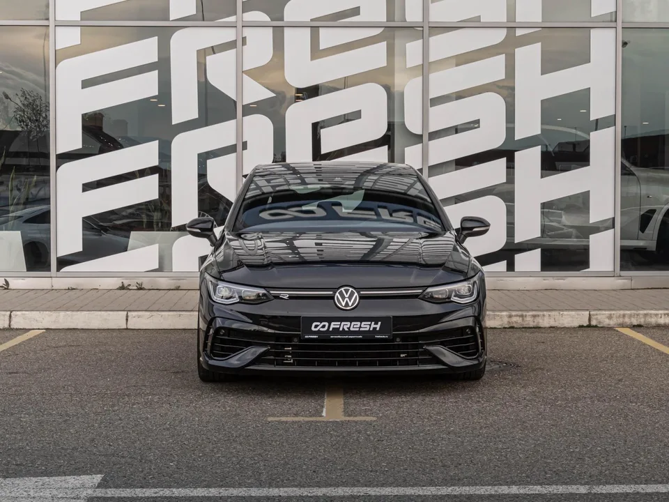 Volkswagen Golf R 2023 — миниатюра 3
